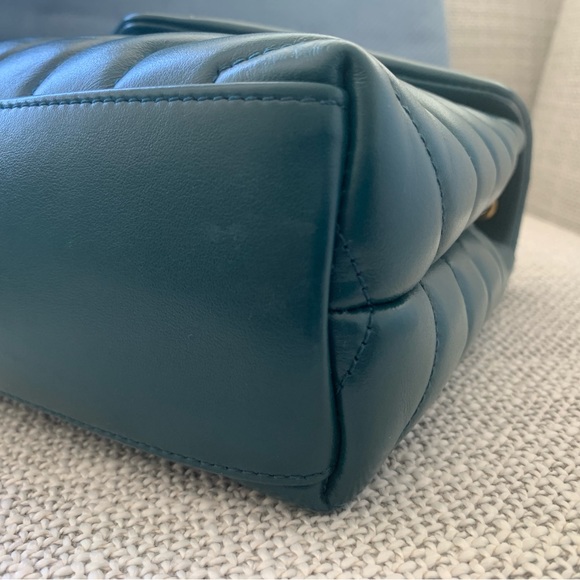 Gorgeous Yves Saint Laurent Quilted Leather LouLou Small Emerald Green - Picture 6 of 8